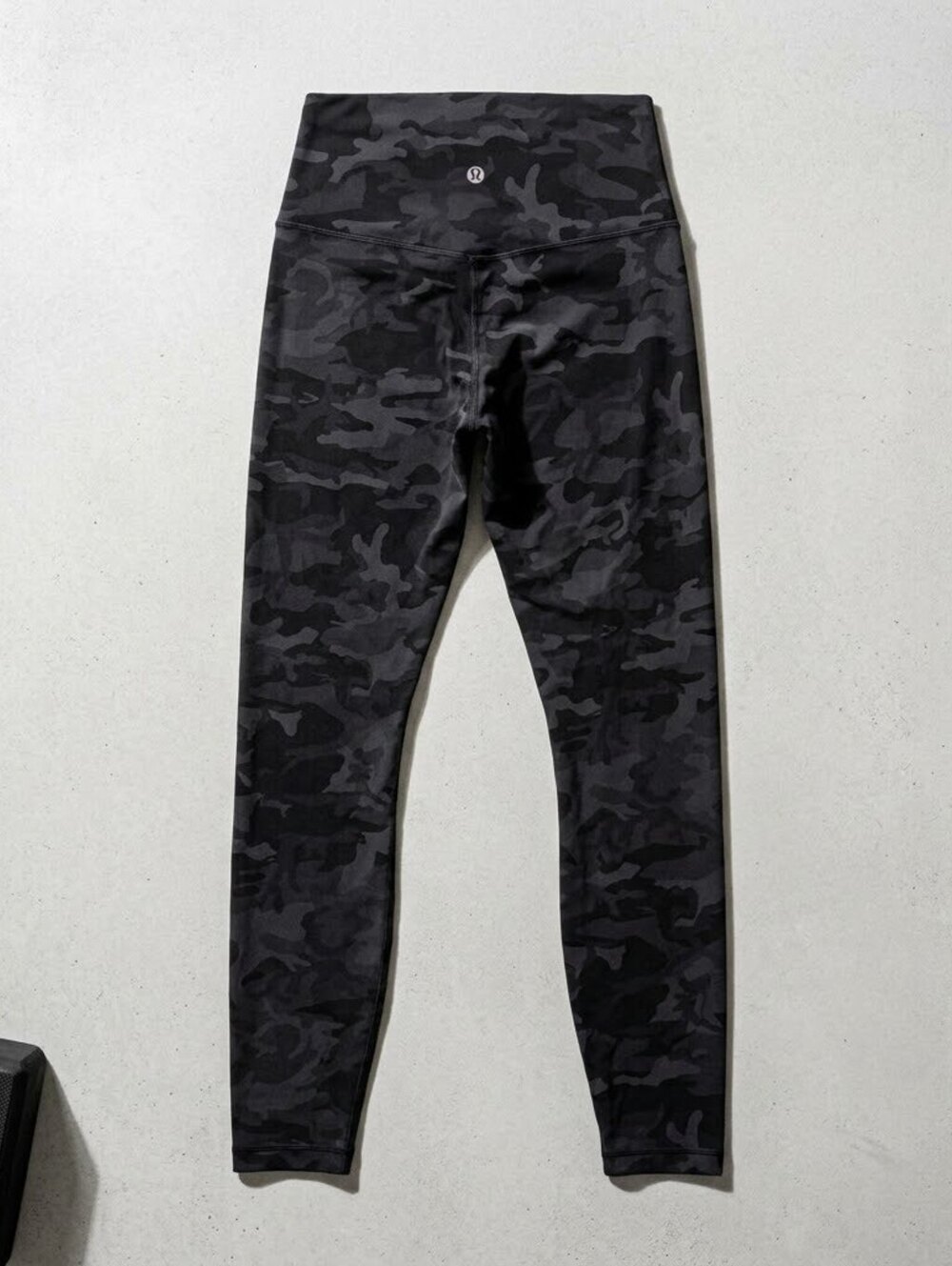 Lululemon Align Pant Size 6 Leggings Deep Coal Black Camo High Rise Yoga Stretch
